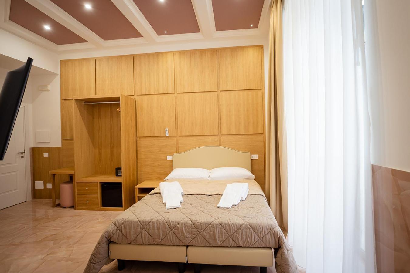 P.C. Boutique Medina H. Napoli Centro, By Clapa Group Hotel Ngoại thất bức ảnh